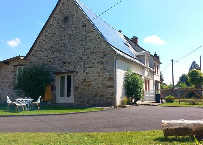 펜션 L'instant Present Messeix